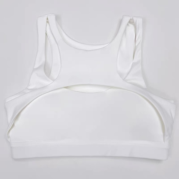 White sports bra low-medium support - Picture 1 of 4